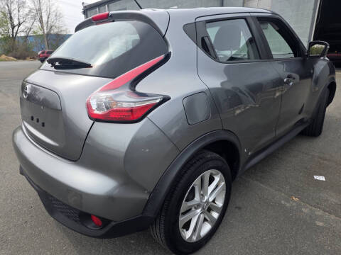 2017 Nissan JUKE S