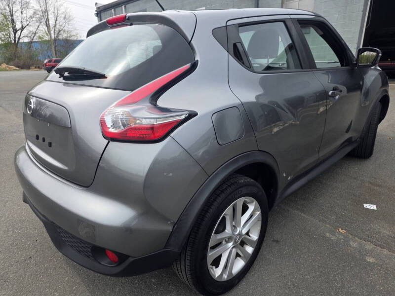 2017 Nissan JUKE S