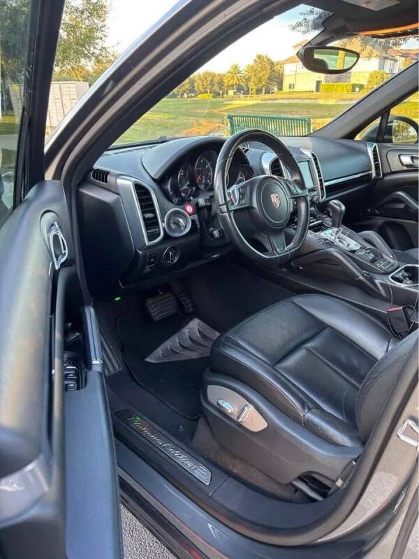 2014 Porsche Cayenne