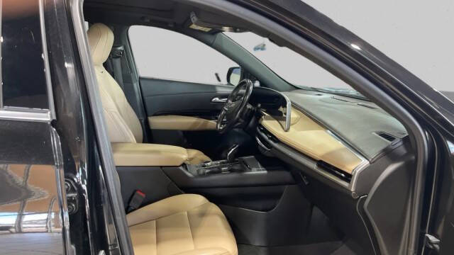 2024 Cadillac XT4 Luxury