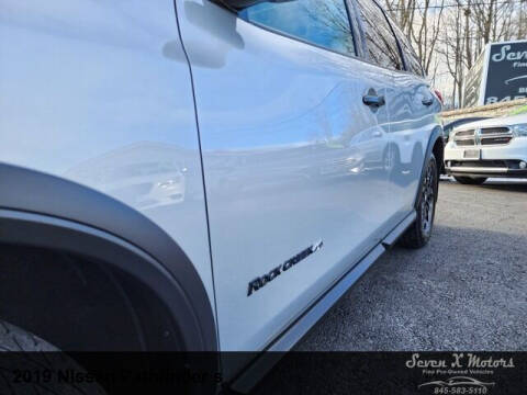 2019 Nissan Pathfinder S