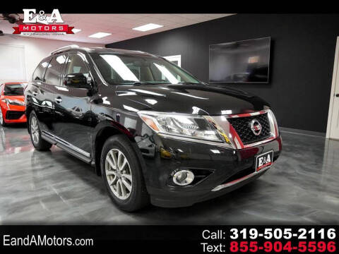 2015 Nissan Pathfinder for sale at E&A Motors in Waterloo IA