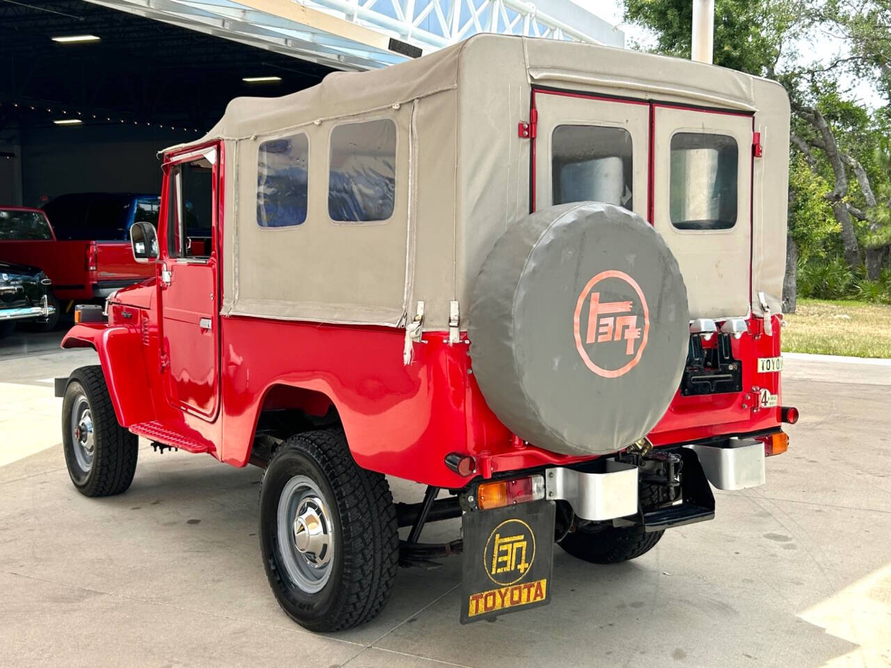 1978 Toyota Land Cruiser 8