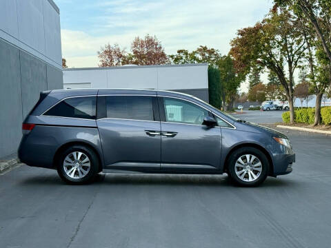 2017 Honda Odyssey SE