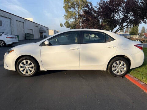 2016 Toyota Corolla LE