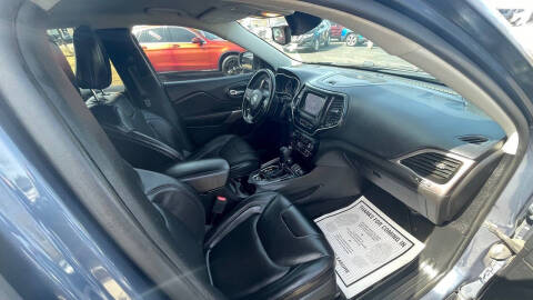 2021 Jeep Cherokee Latitude Lux