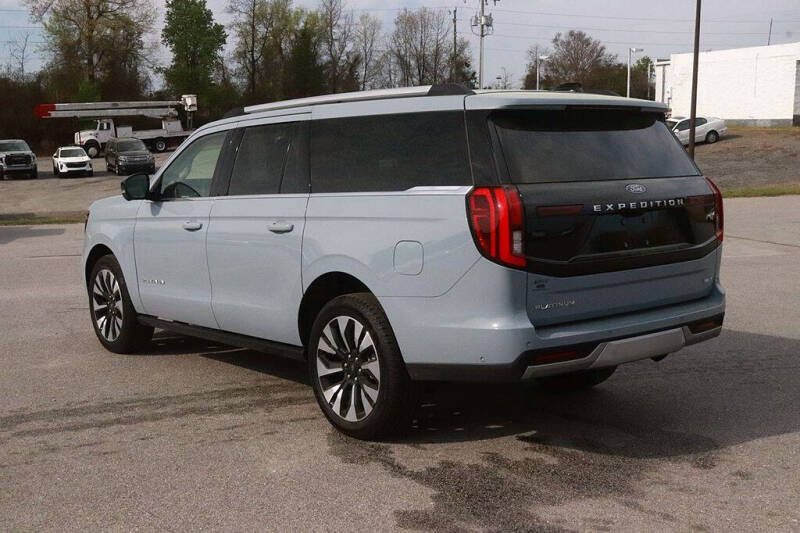2025 Ford Expedition MAX Platinum