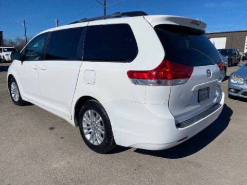 2014 Toyota Sienna