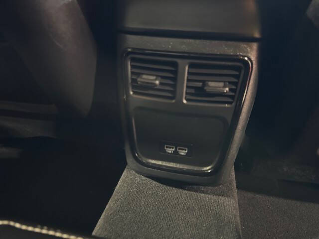 2023 Chrysler 300 S V6