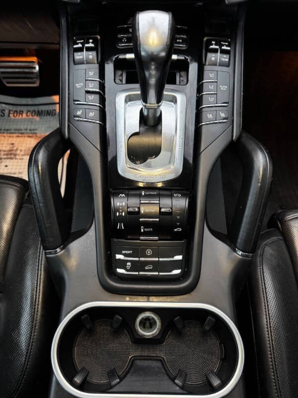 2013 Porsche Cayenne Turbo