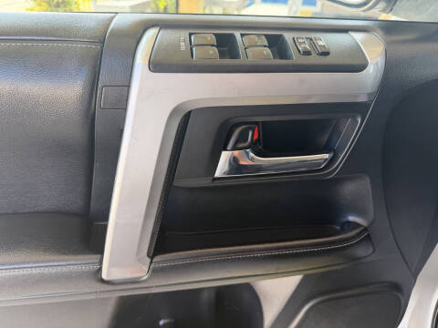 2015 Toyota 4Runner SR5