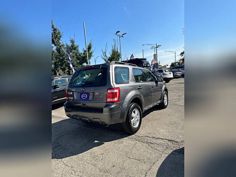 2011 Ford Escape XLS