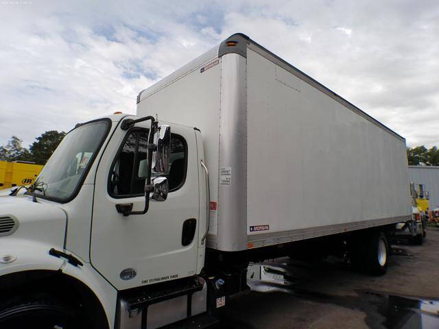 2015 Freightliner M2 106