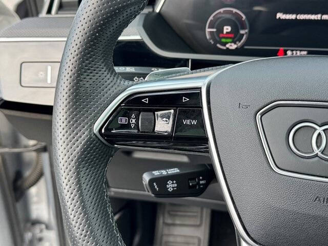2023 Audi e-tron S quattro Premium Plus