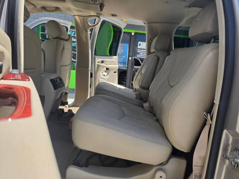 2004 Cadillac Escalade ESV