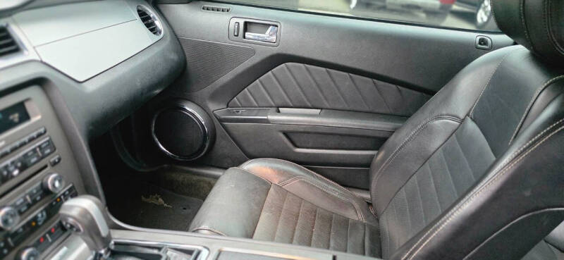 2014 Ford Mustang V6 Premium