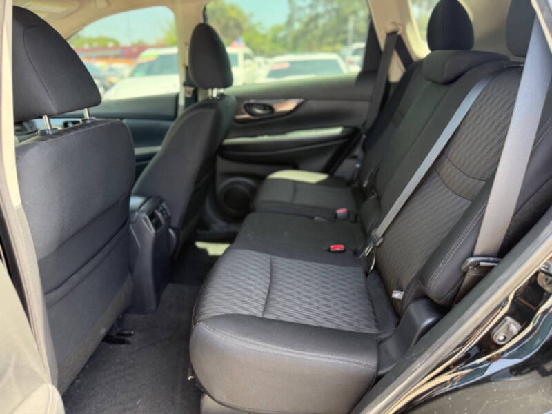 2019 Nissan Rogue S