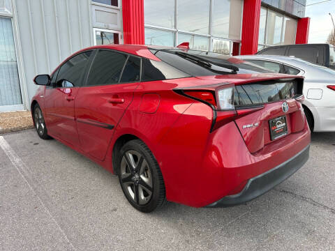 2019 Toyota Prius XLE