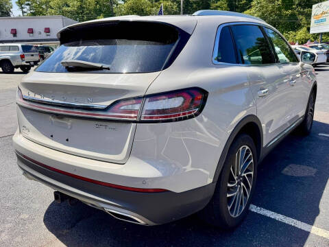 2019 Lincoln Nautilus Reserve