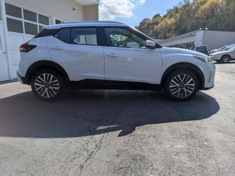 2023 Nissan Kicks SV