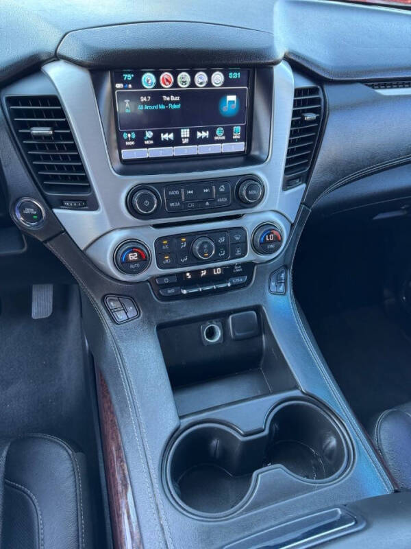 2020 GMC Yukon XL SLT