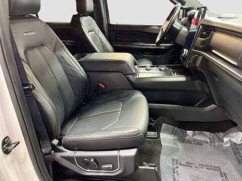 2022 Ford Expedition MAX Platinum