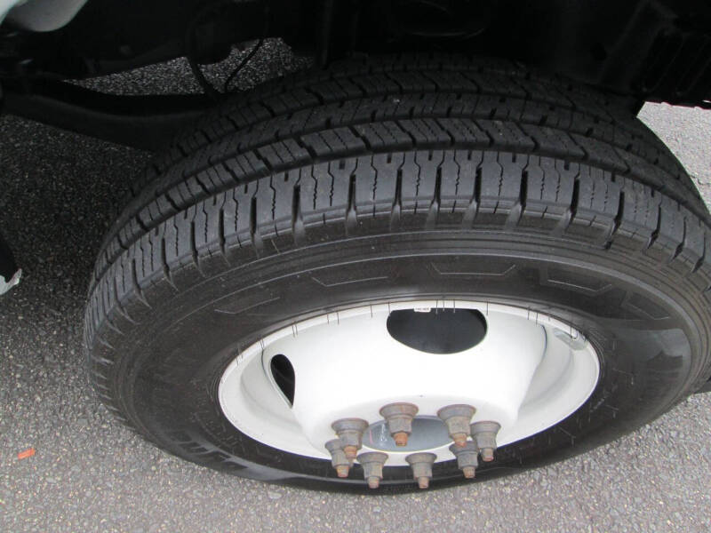 2024 Ford E-Series E-350 SD