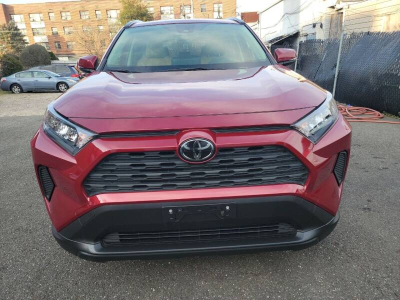 2019 Toyota RAV4 for sale at OFIER AUTO SALES in Freeport NY