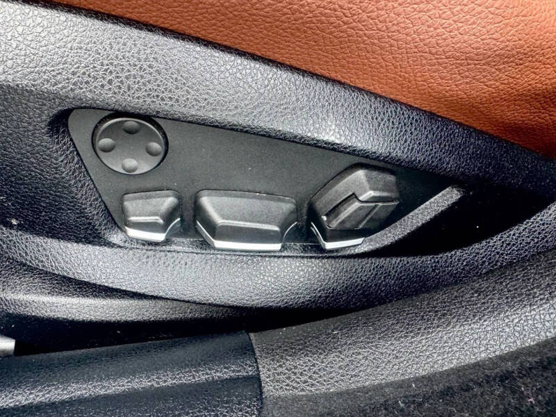 2012 BMW 5 Series 550i xDrive