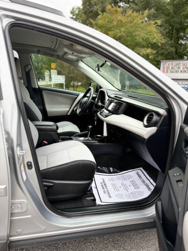 2016 Toyota RAV4 XLE