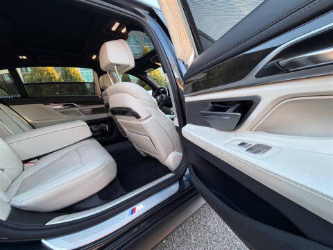 2016 BMW 7 Series 740i