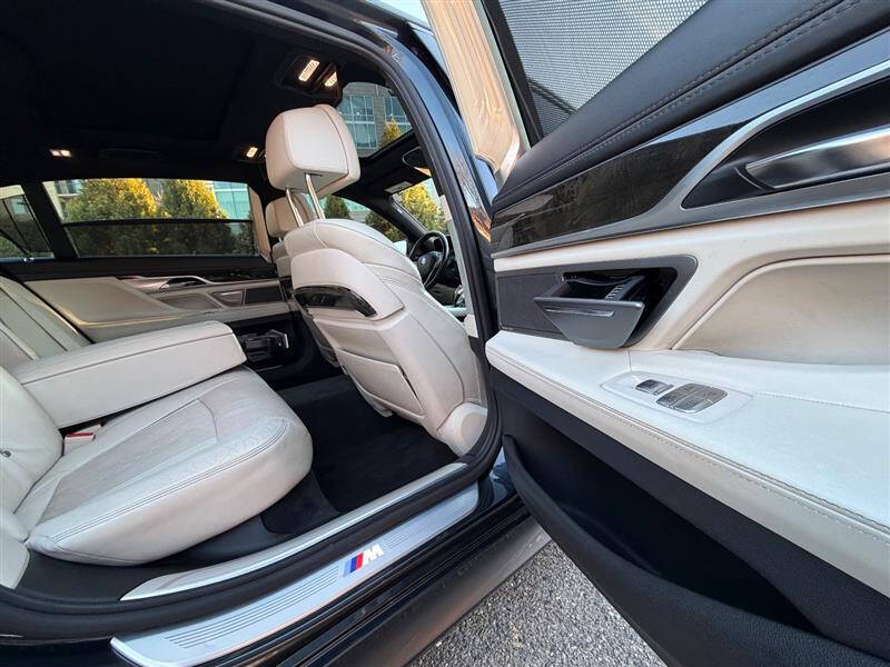 2016 BMW 7 Series 740i