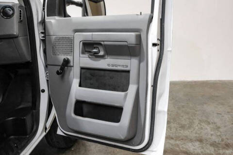 2011 Ford E-Series E-150
