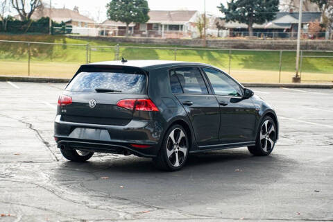 2016 Volkswagen Golf GTI SE