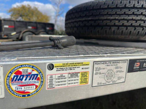 2021 Featherlite Trailer FL3182-20