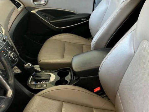 2017 Hyundai Santa Fe