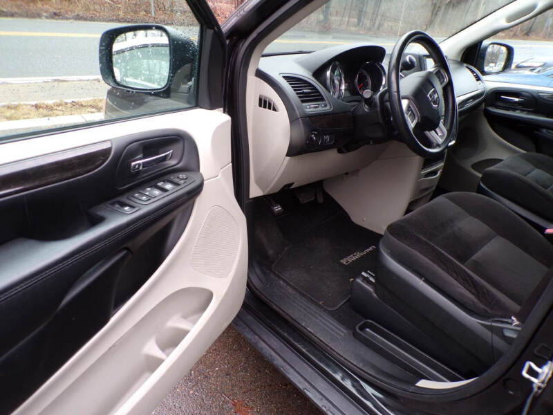 2017 Dodge Grand Caravan SE