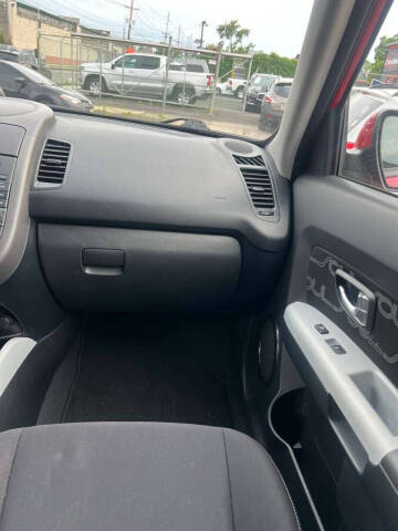 2012 Kia Soul +