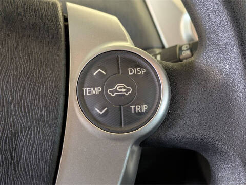 2012 Toyota Prius v Two