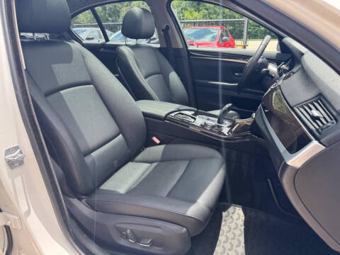 2014 BMW 5 Series 528i