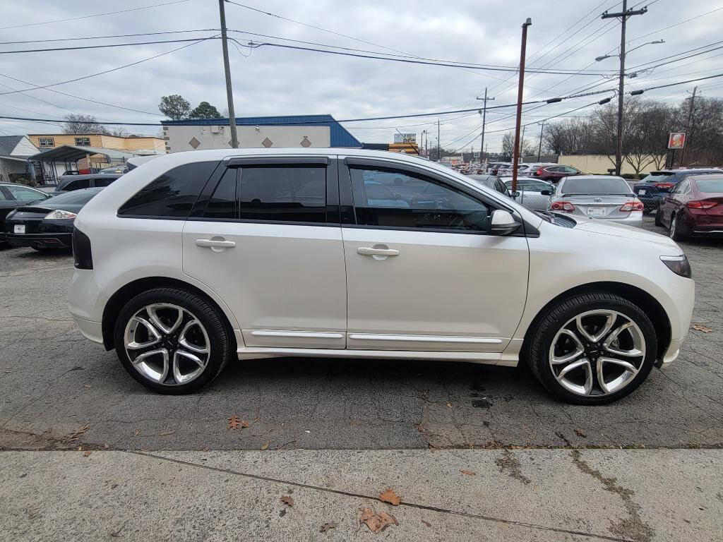 2013 Ford Edge for sale at DAGO'S AUTO SALES LLC in Dalton, GA