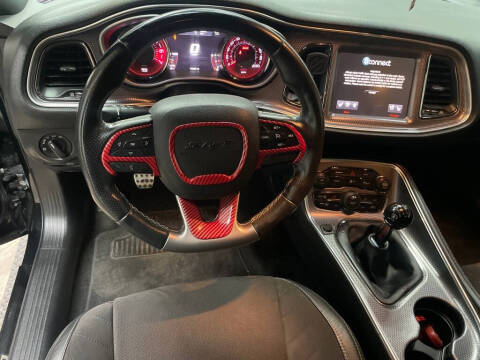 2015 Dodge Challenger SRT Hellcat