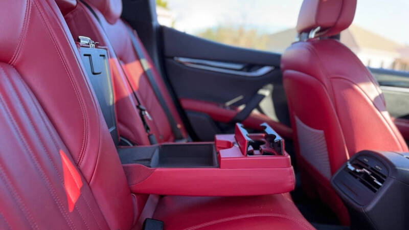 2018 Maserati Ghibli SQ4