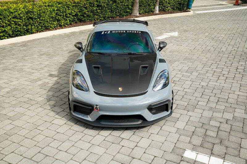 2024 Porsche 718 Cayman GT4 RS