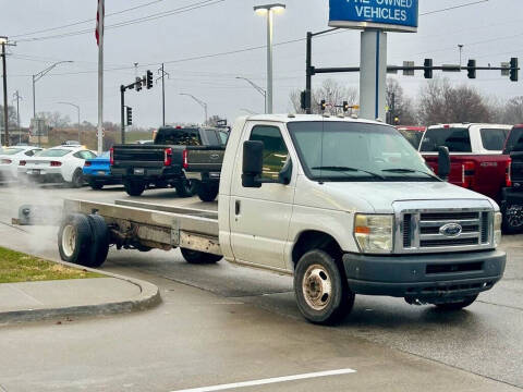 2011 Ford E-Series E-450 SD