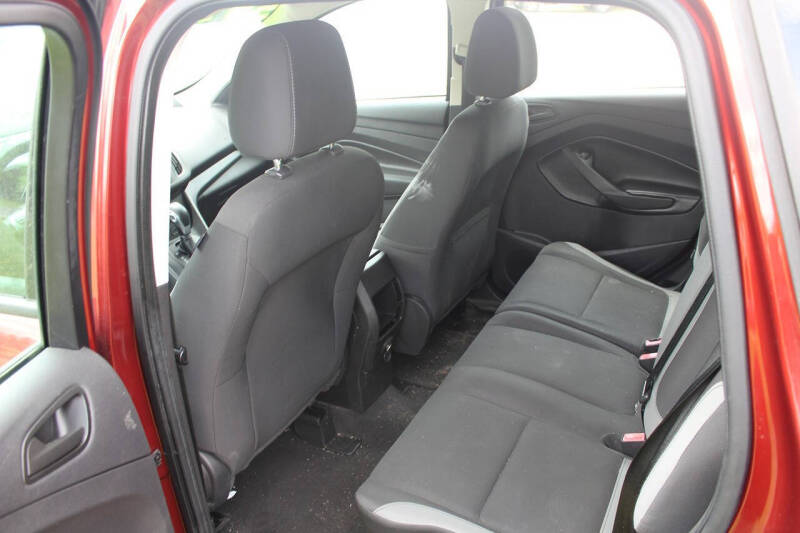 2014 Ford Escape S
