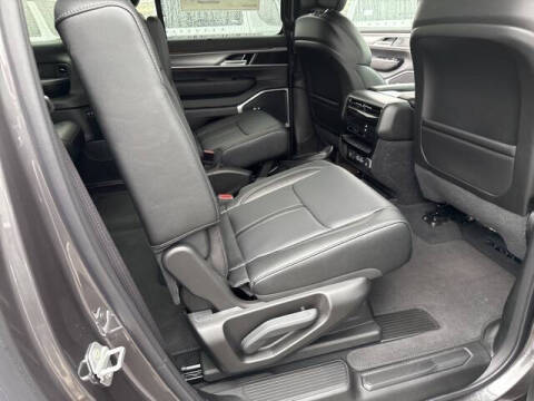 2025 Jeep Wagoneer L Series II