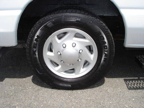 2013 Ford E-Series E-150
