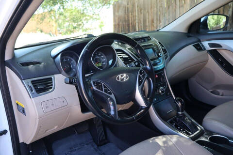 2016 Hyundai Elantra