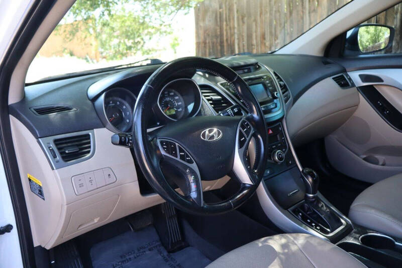 2016 Hyundai Elantra